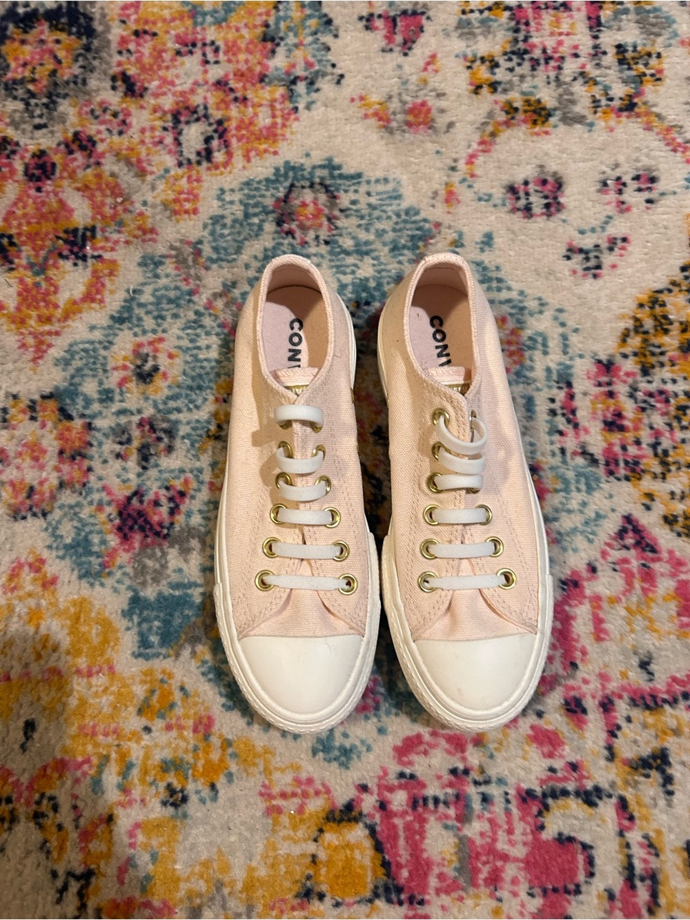 Converse Women Low Top Sneakers in Pale Pink with White Toe